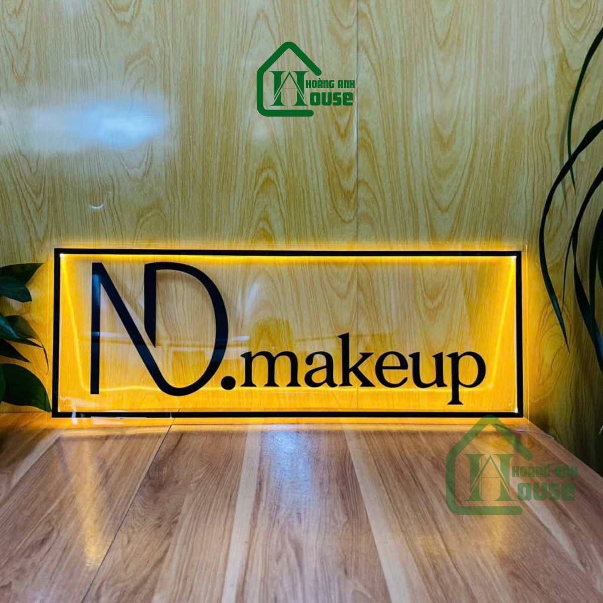 bảng hiệu showroom