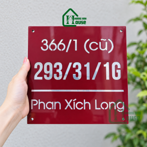 Biển Số Nhà Mica Đỏ Đô Chữ Bạc