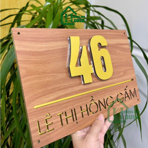 Biển Số Nhà Mica Số Nổi Vàng Gương alu