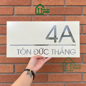Biển Số Nhà Mica Trắng Bạc Gương