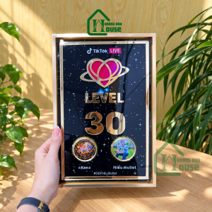 Bảng Tim Đội Tiktok Khung Nhôm Vàng