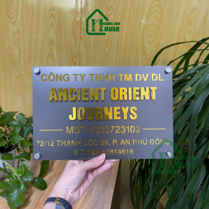 biển công ty hoàng anh house